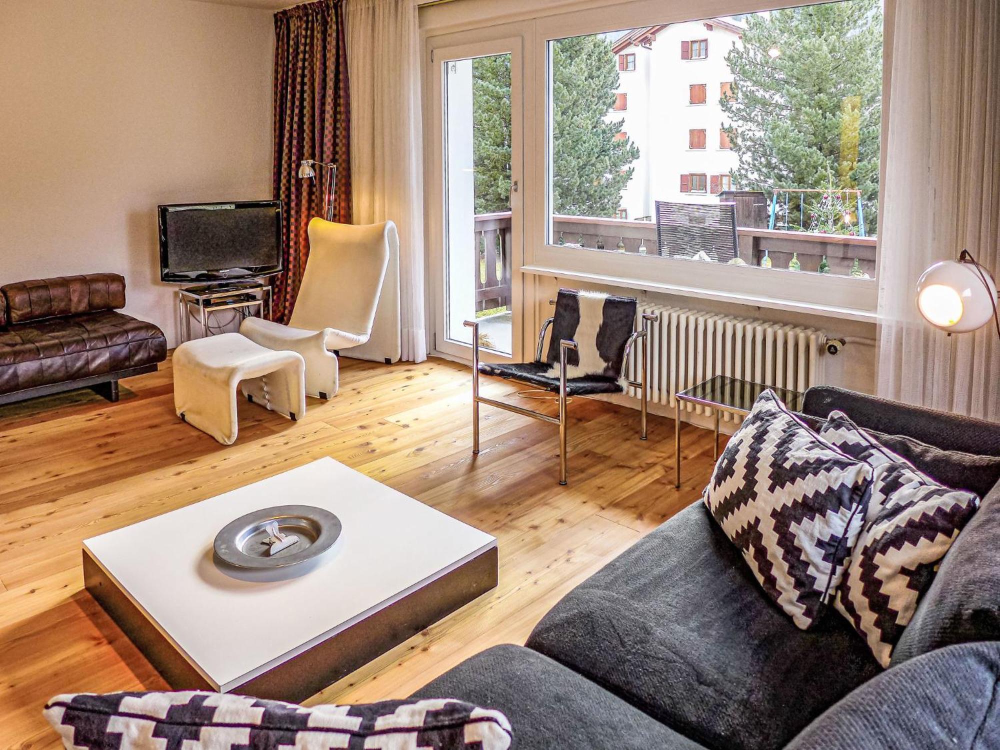 Apartment Chesa Vuorcha By Interhome ซูออซ ภายนอก รูปภาพ